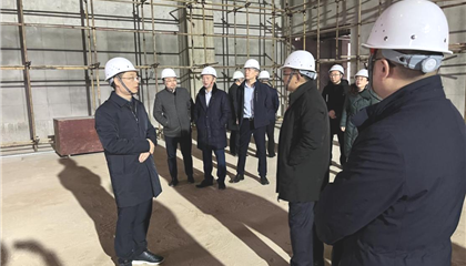 市委常委、組織部部長(zhǎng)、黨校校長(zhǎng)張鵬飛深入興學(xué)商務(wù)中心項(xiàng)目、遂星實(shí)業(yè)公司調(diào)研