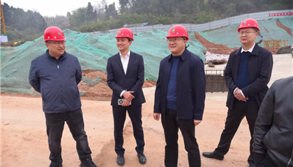 蒲顯鋒帶隊(duì)到興業(yè)集團(tuán)開展全國“兩會” 期間安全生產(chǎn)督導(dǎo)檢查